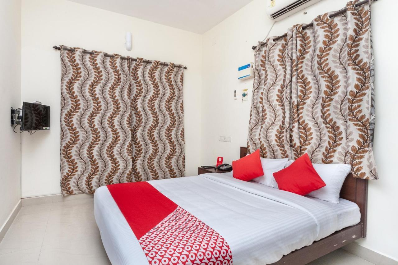 Oyo 22019 Skye Service Apartments Chennai Exterior foto