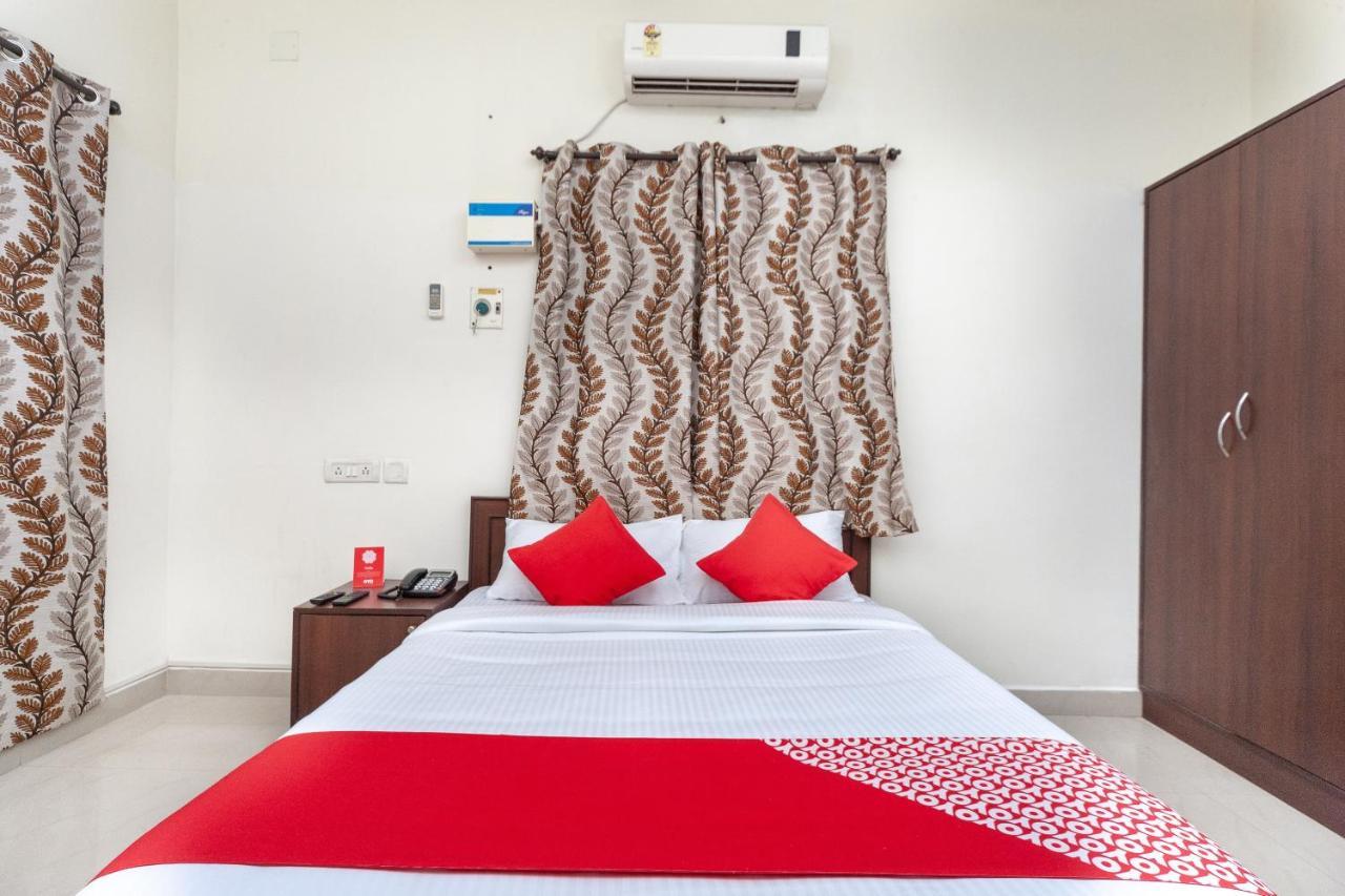 Oyo 22019 Skye Service Apartments Chennai Exterior foto